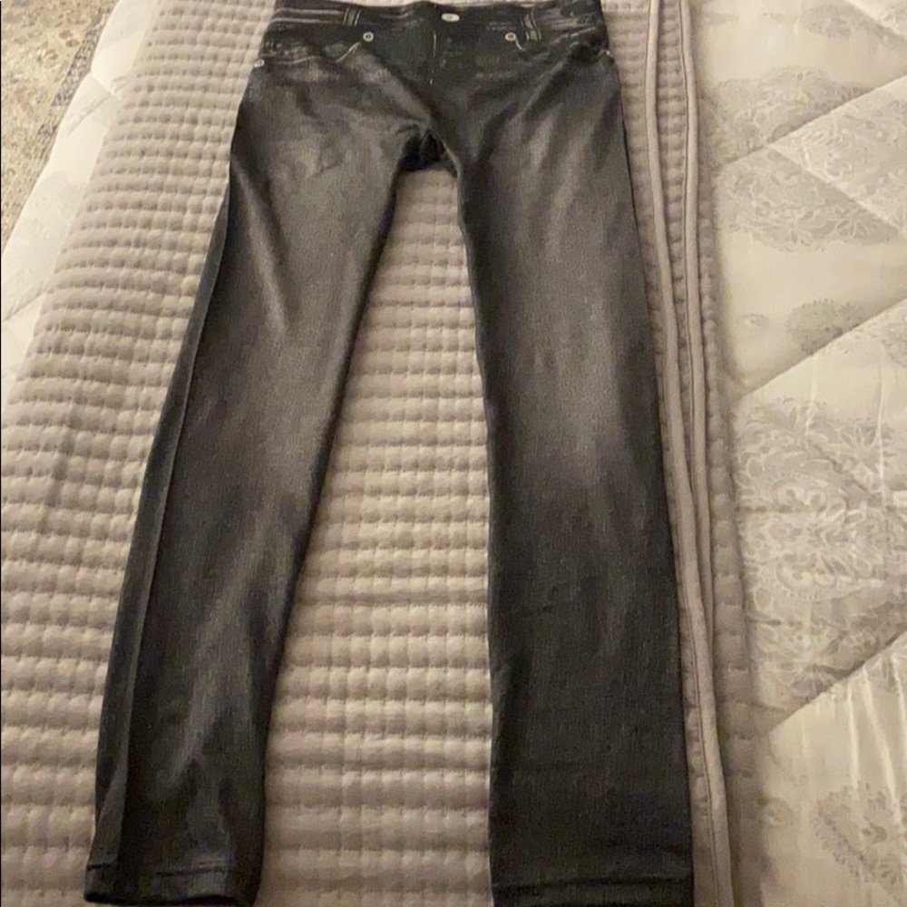 Women’s Slim Jeggings. Brand new never worn